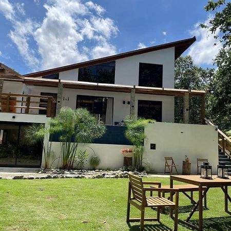 Villa Cielito Del Yaque - Jarabacoa - Rio Privado - Picuzzi Climatizado Buitenkant foto