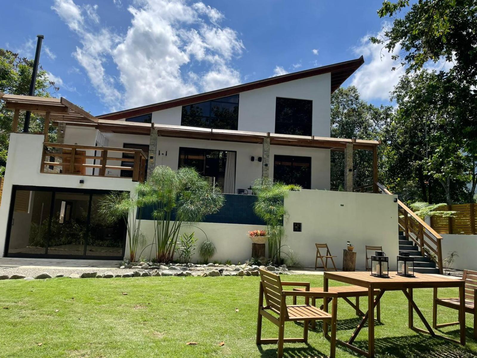 Villa Cielito Del Yaque - Jarabacoa - Rio Privado - Picuzzi Climatizado Buitenkant foto