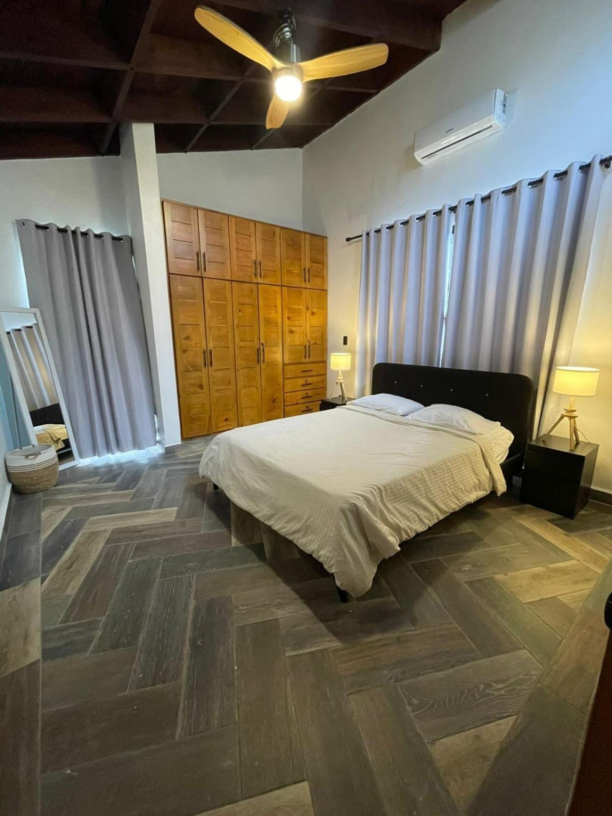 Villa Cielito Del Yaque - Jarabacoa - Rio Privado - Picuzzi Climatizado Buitenkant foto